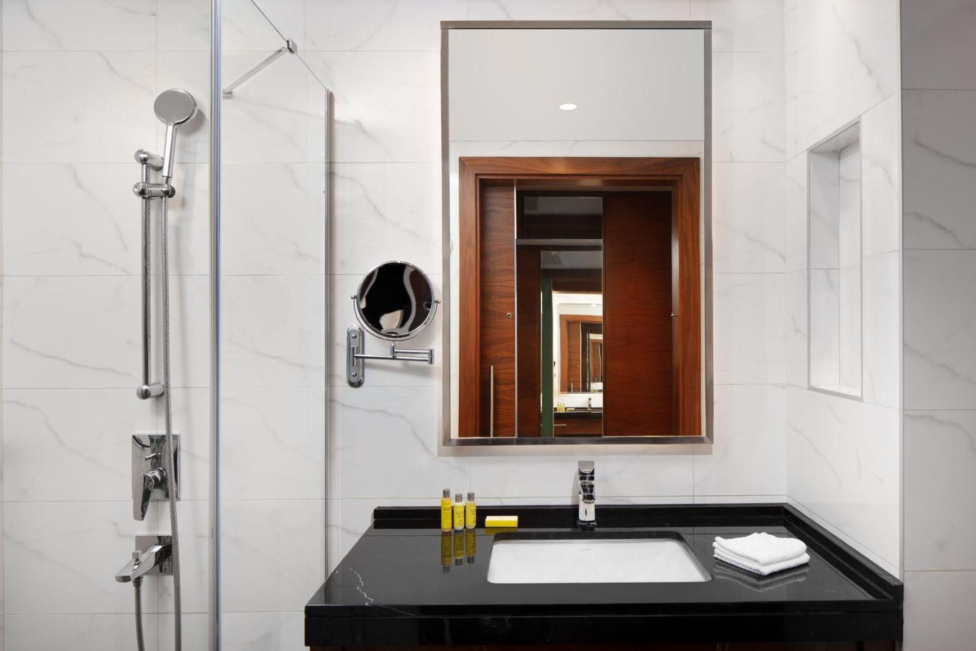 Delta Hotels By Marriott Istanbul Levent Luaran gambar